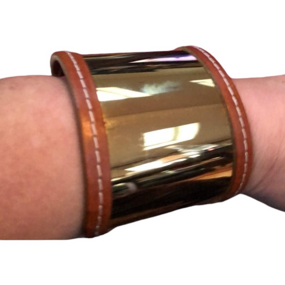 Micheal Kors gold cuff bracelet cognac brown leather trim NWOT - Picture 9 of 10
